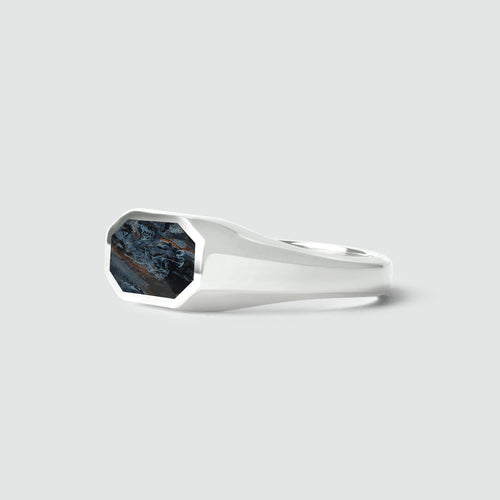 Hadi - Elegant Blue Pietersite Signet Ring 7mm - NineTwoFive