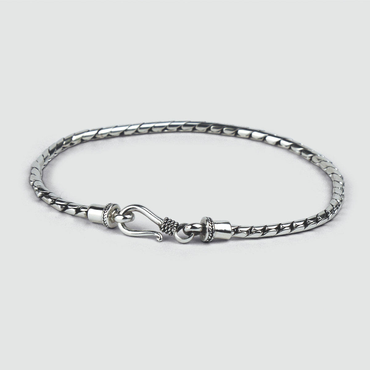 Emir -Sterling Silver Minimalist Bracelet 2.5mm