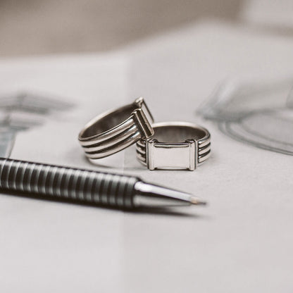 Imad - Sterling Silver Pillar Signet Ring 8mm