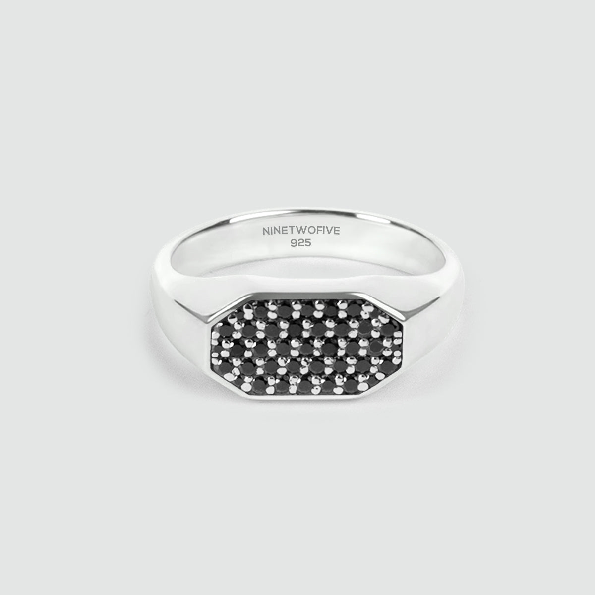 Azhar - Black Diamond Signet Ring 7mm