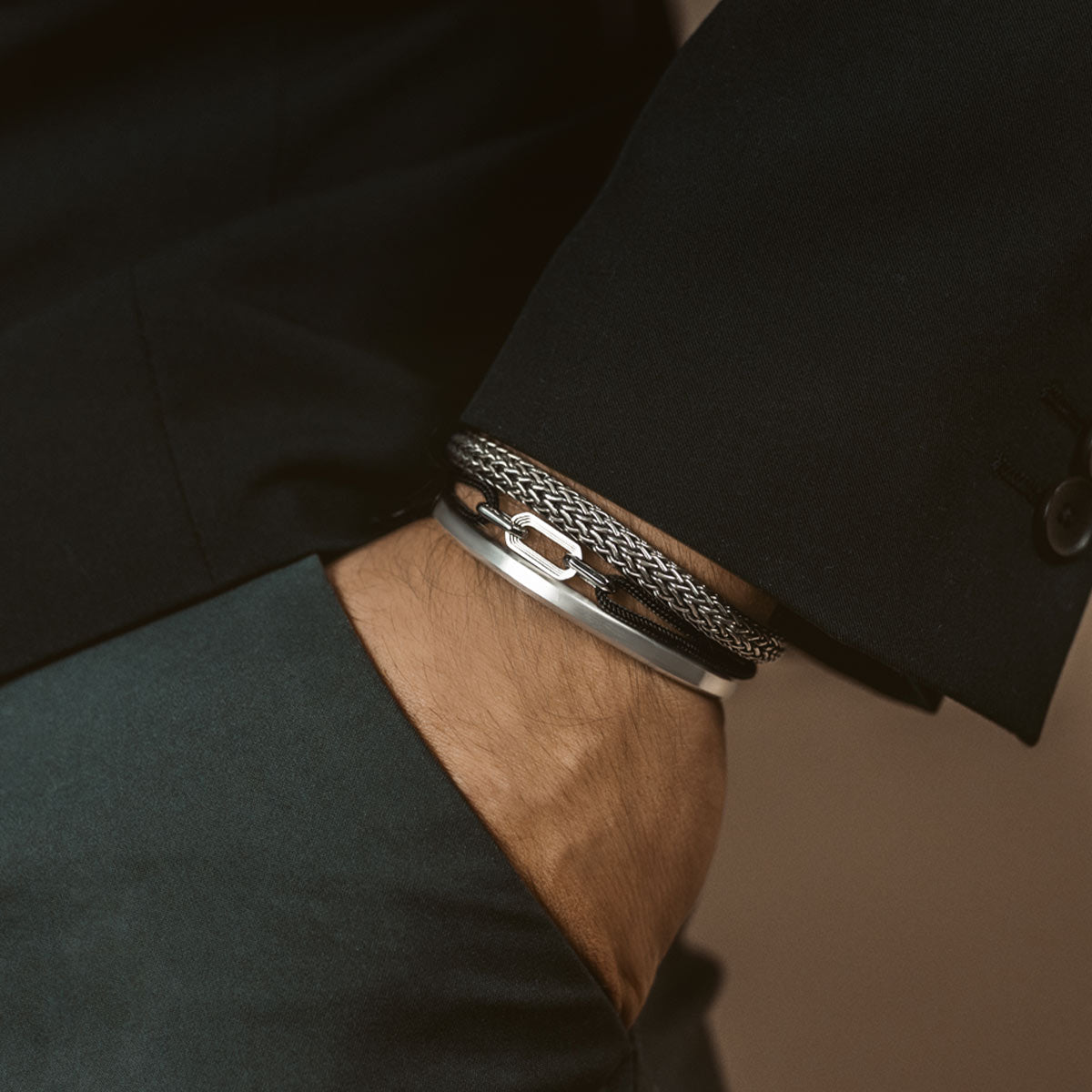 Aarif – Black Rope Chain Link Bracelet