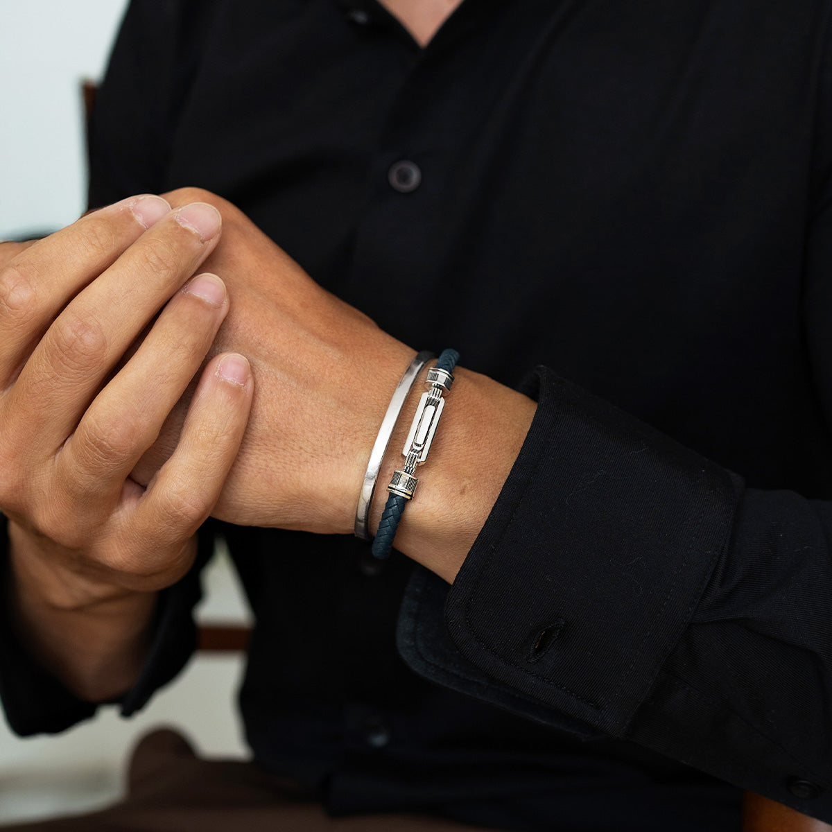 Razin - Braided Navy Blue Leather Bracelet with Sterling Silver 5.5mm