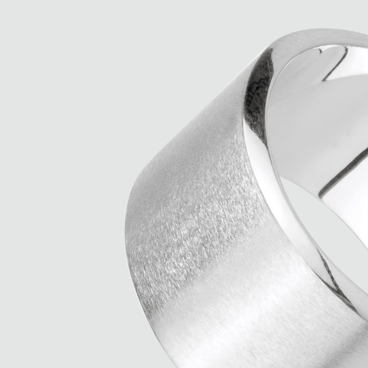 Tamir - Wide Matt Silver Ring 13mm