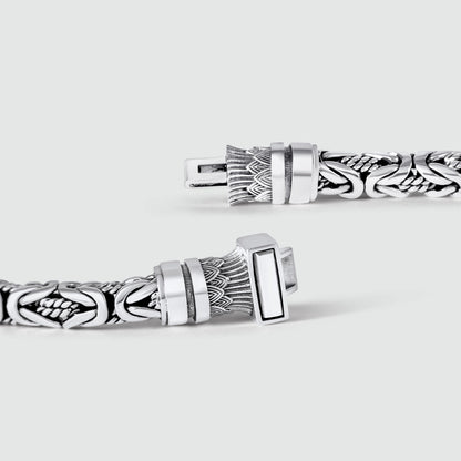Murtaza - Egyptian Lotus Silver Byzantine Bracelet 7mm
