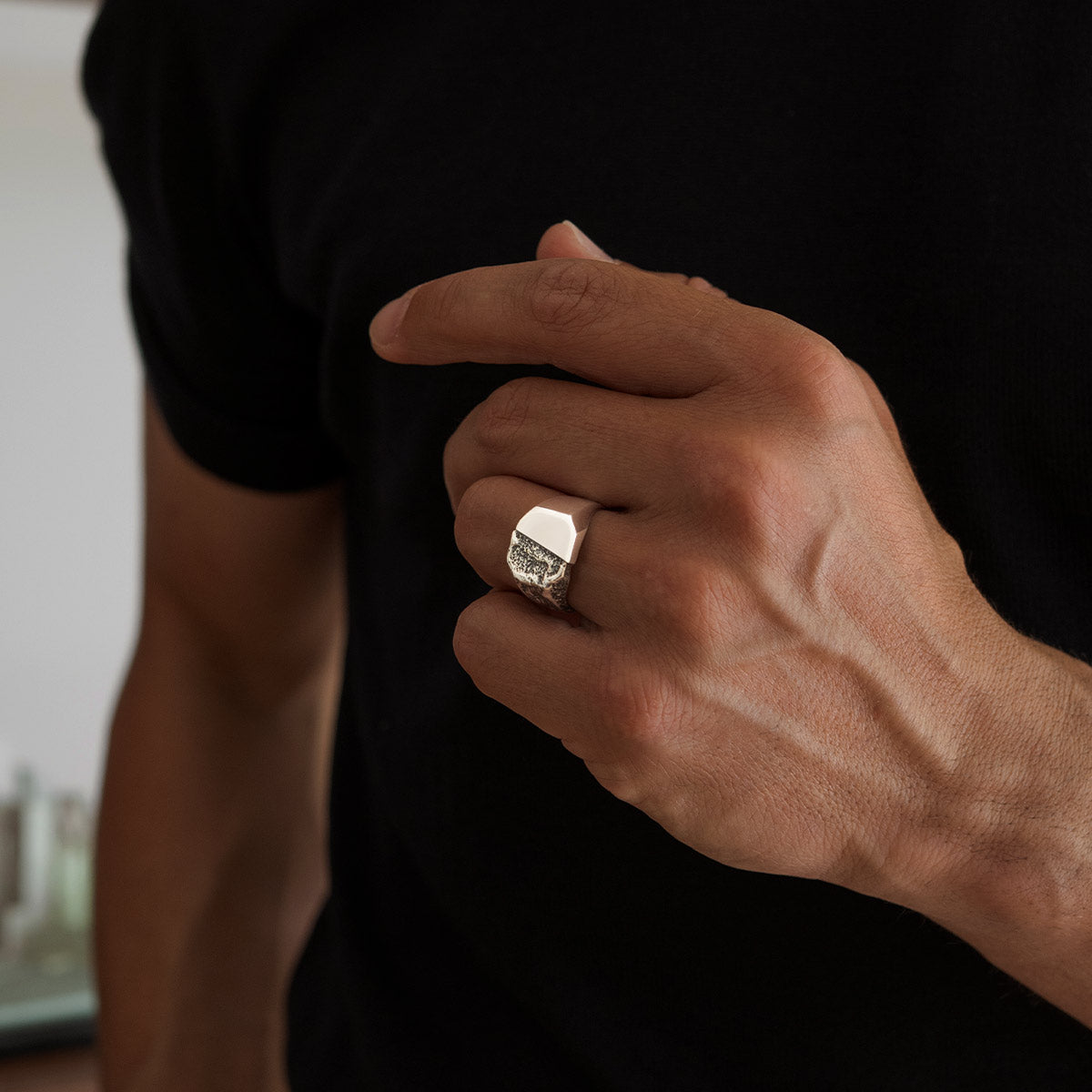 Tawasul - Split Silver Signet Ring 13mm