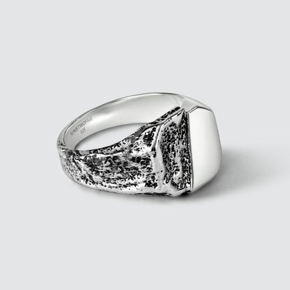 Tawasul - Split Silver Signet Ring 13mm