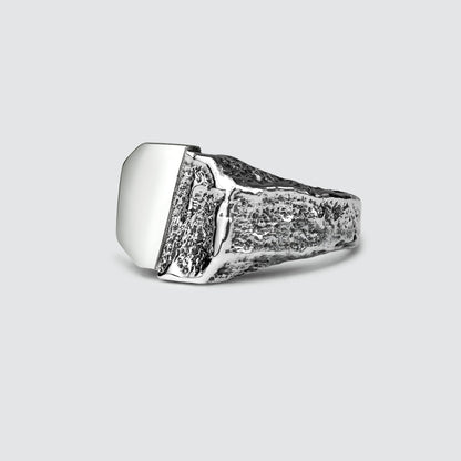 Tawasul - Split Silver Signet Ring 13mm